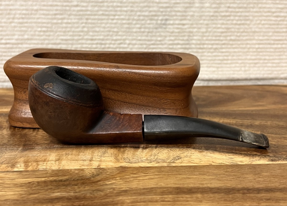 Vintage Unmarked Bulldog Tobacco Pipe 6" Long 1" Diameter Bowl